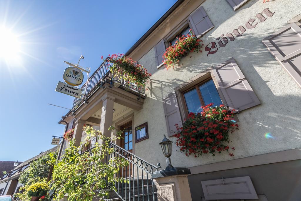 Hotel Lowen Garni Oberrimsingen エクステリア 写真